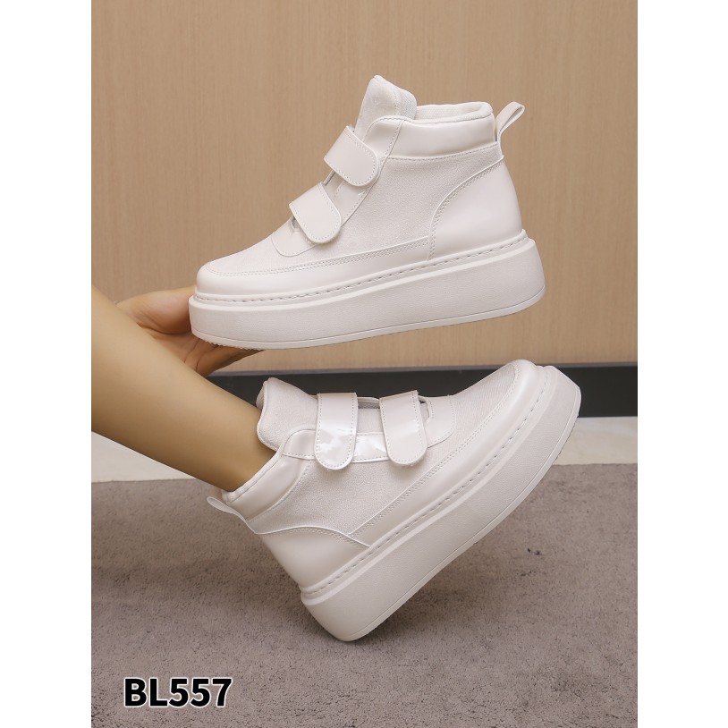 BL557