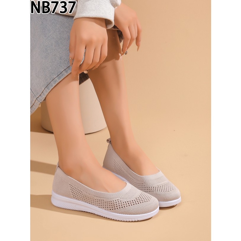 NB737