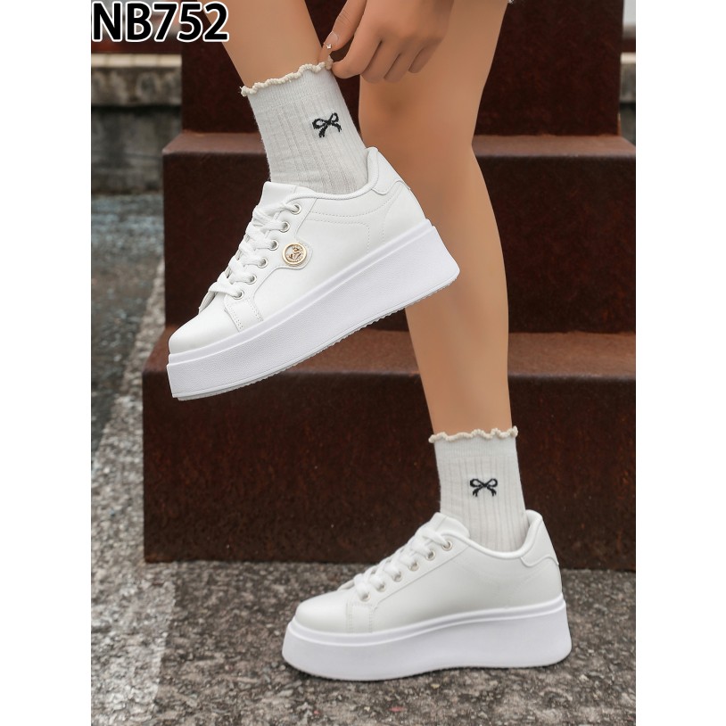 NB752