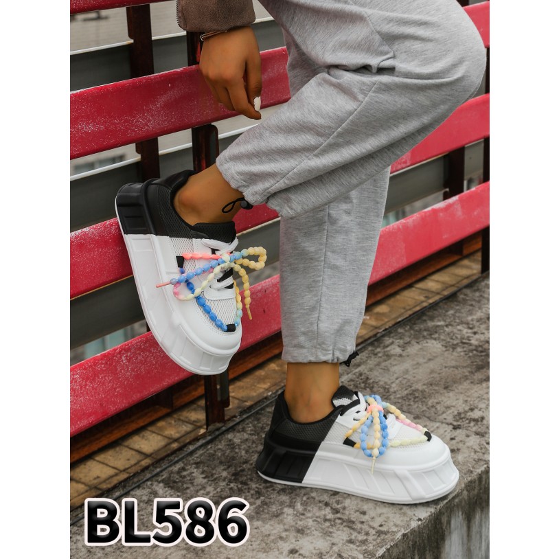 BL586