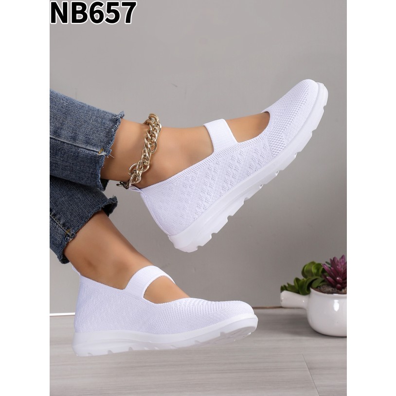 NB657