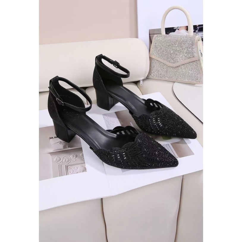 DM838-28 Grande pointure