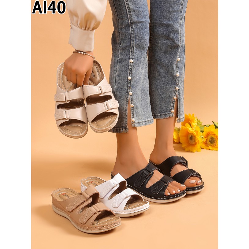AI40