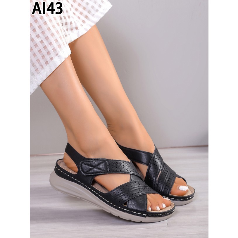 AI43