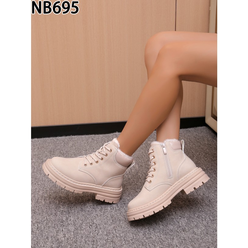 NB695