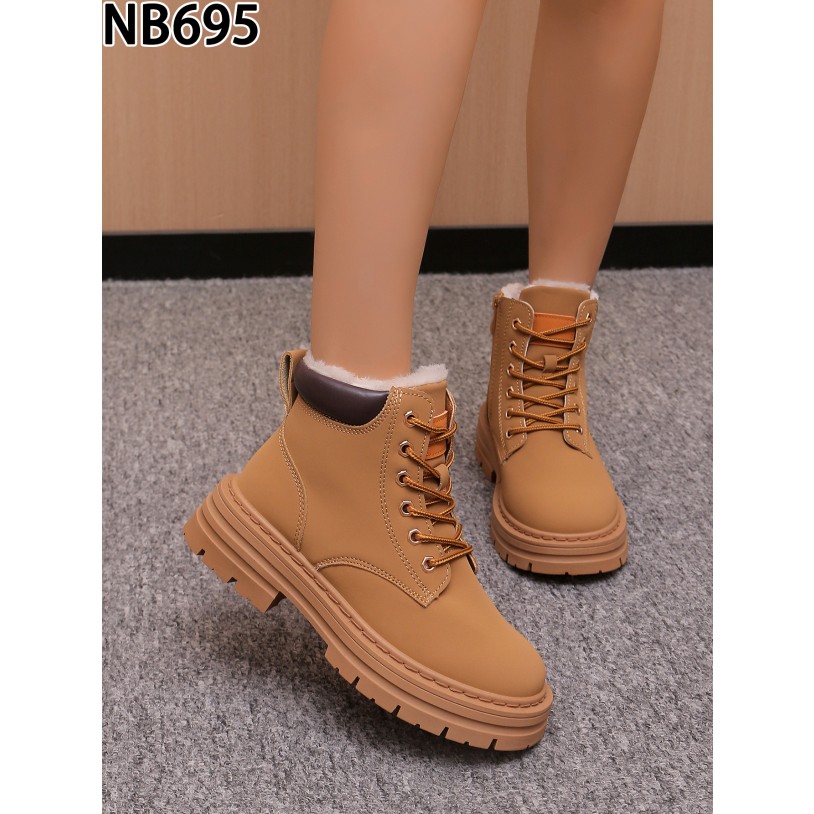 NB695