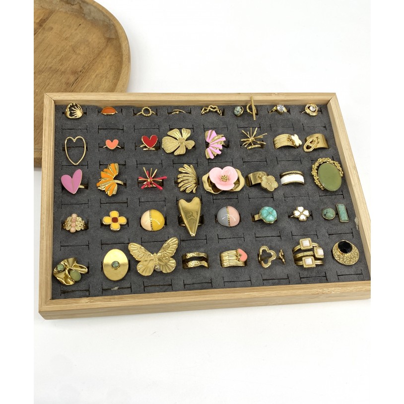 LOT40BAG1390-1