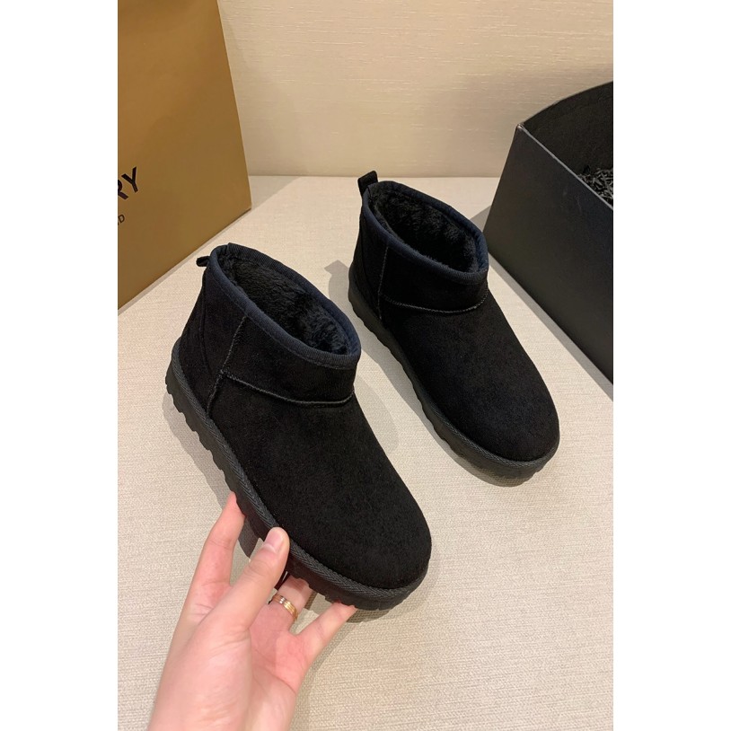 Y32