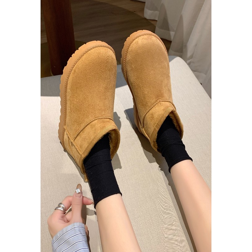 Y32