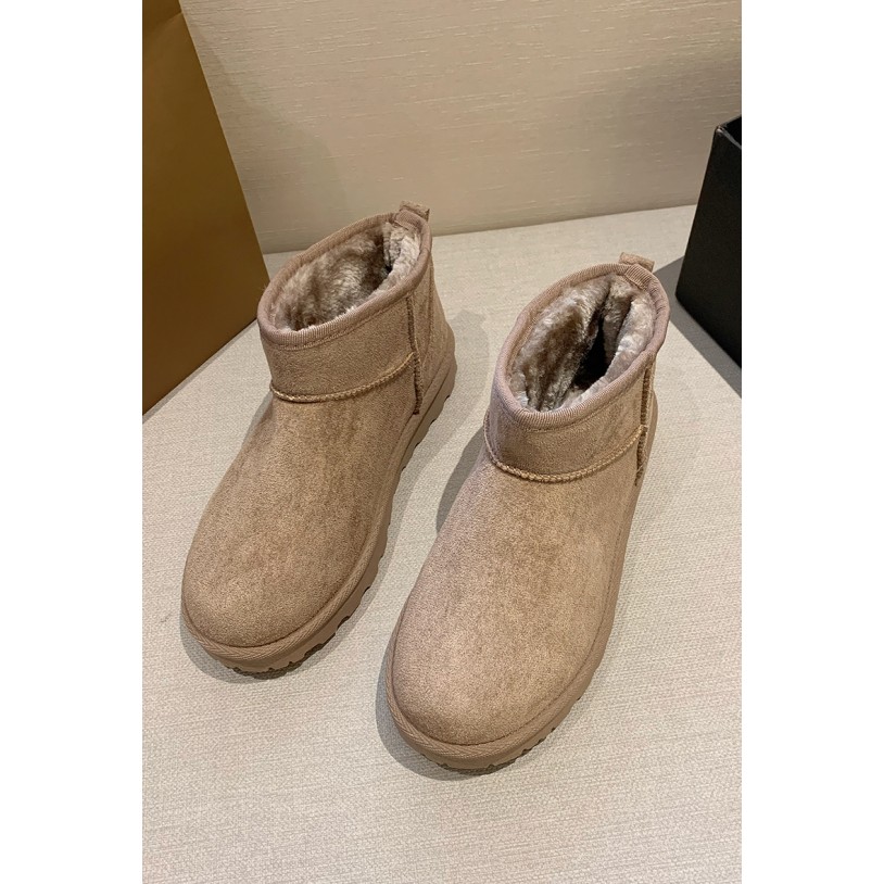 Y32