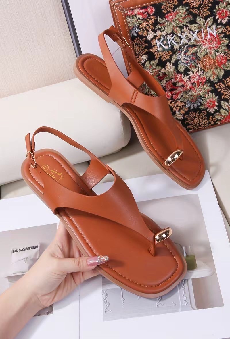 DM-7G06 Grande pointure