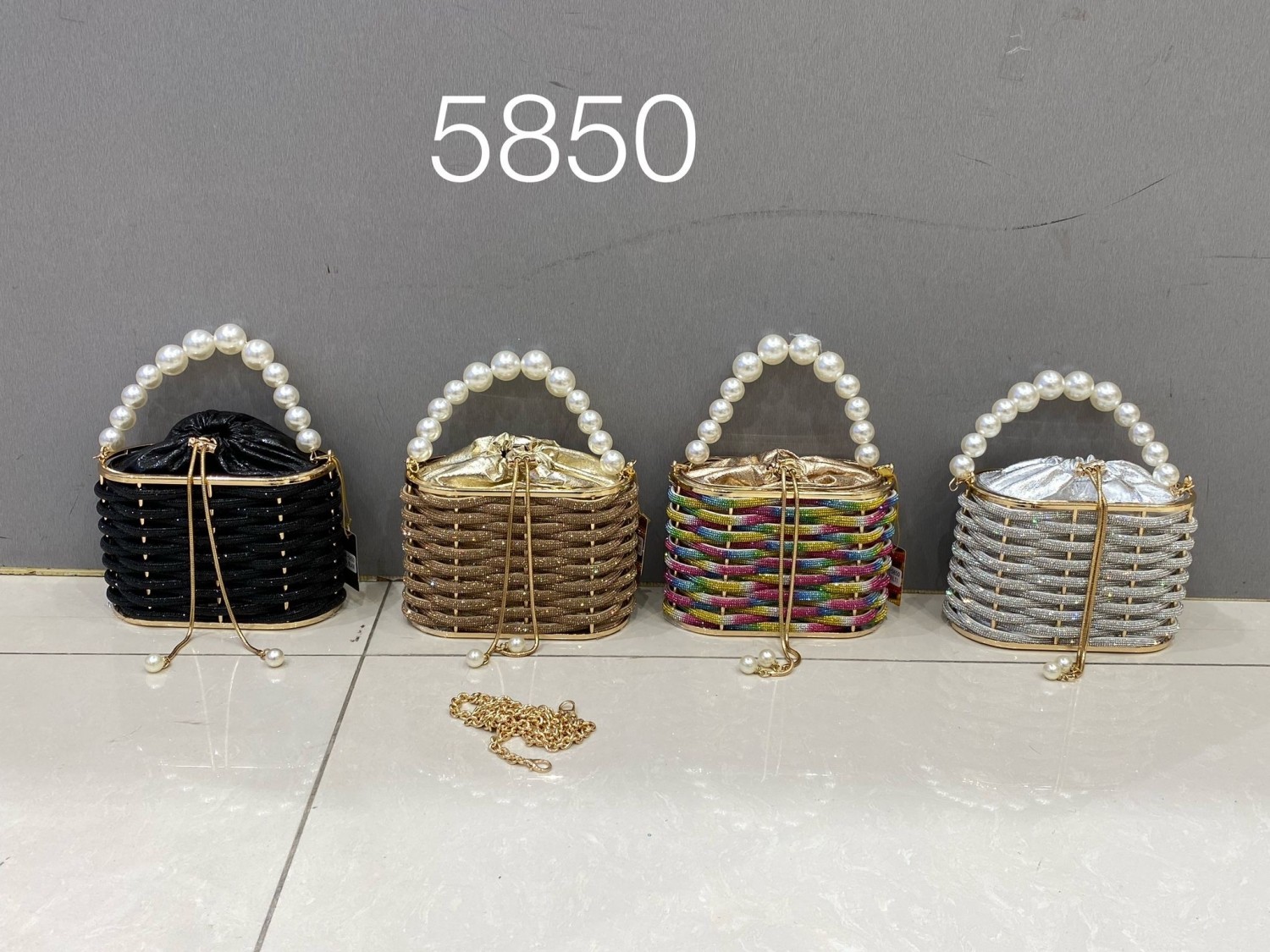 23P-5850(B4